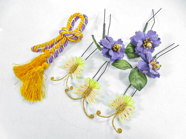 リサイクル　和装小物　髪飾りセット　女児用　花と蝶